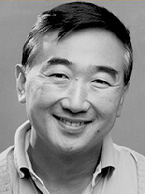 Edward Wei Headshot Photo