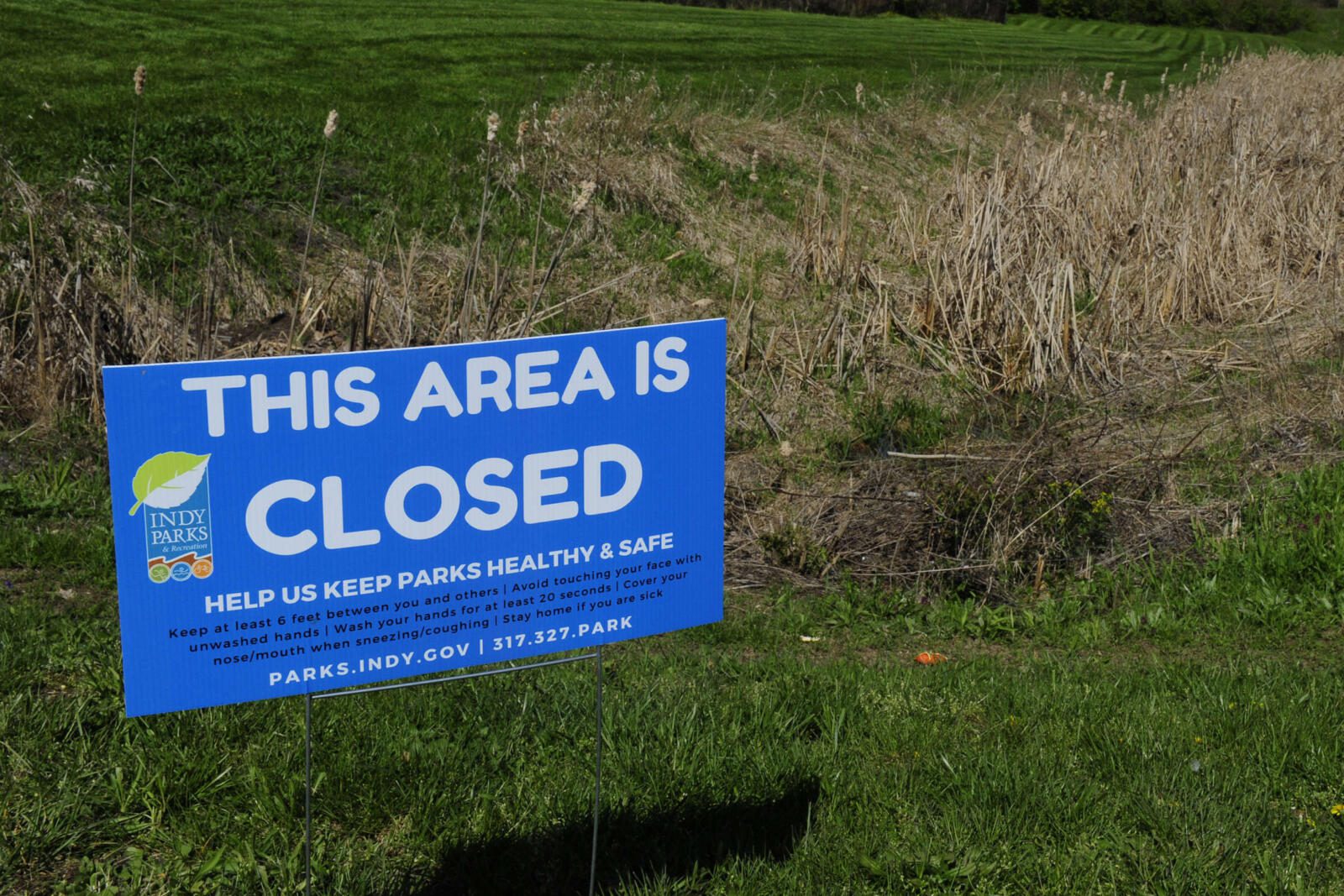 A sign indicating that a public area is now closed